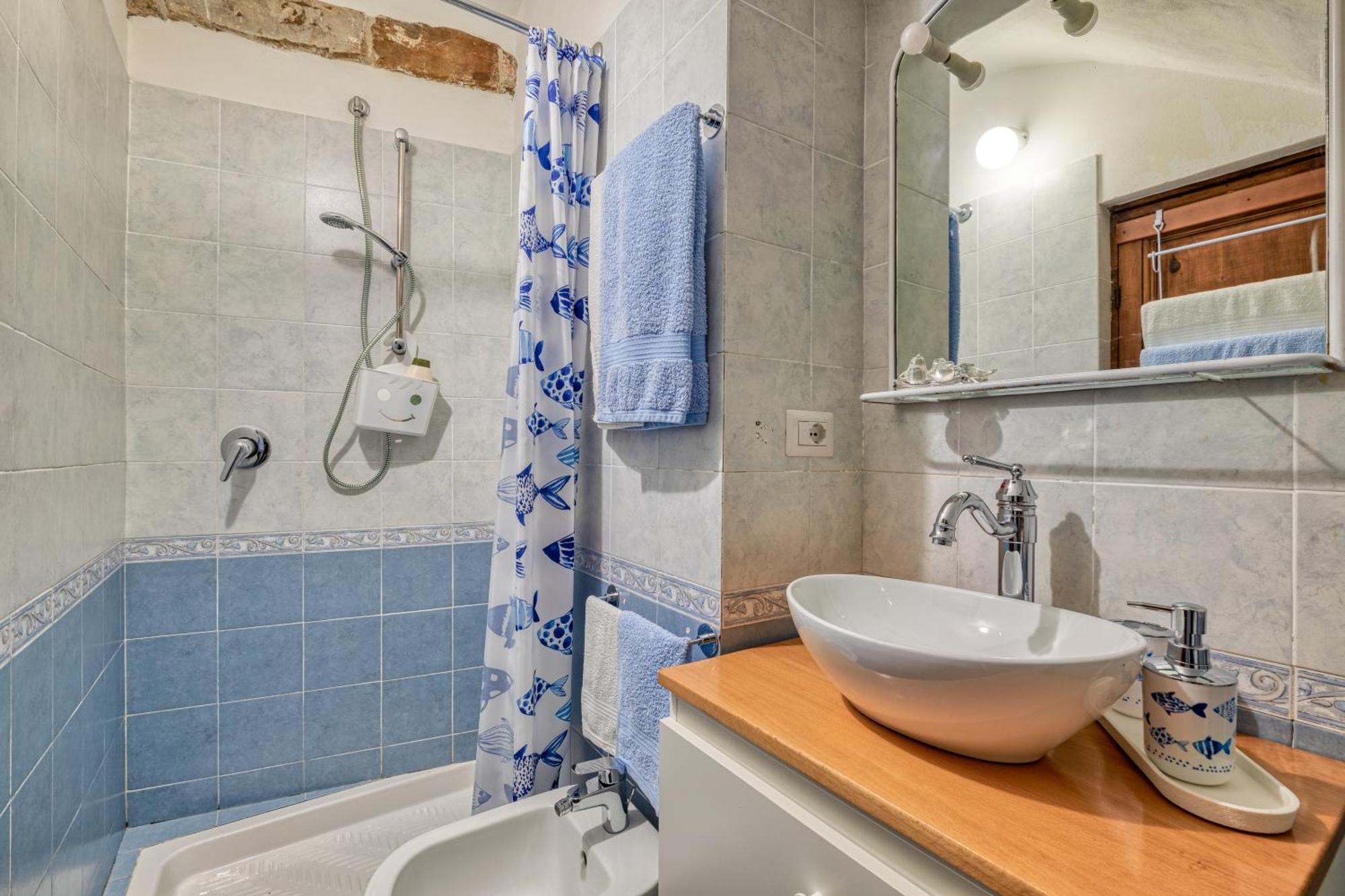 Caratteristico In Centro - Happy Apartment